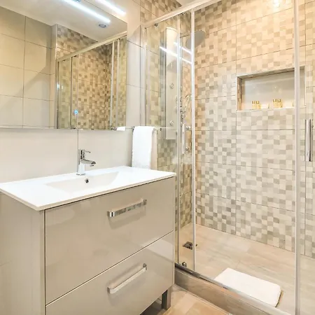 Apartamento Centro By Mtphomes * Αλμπουφέιρα